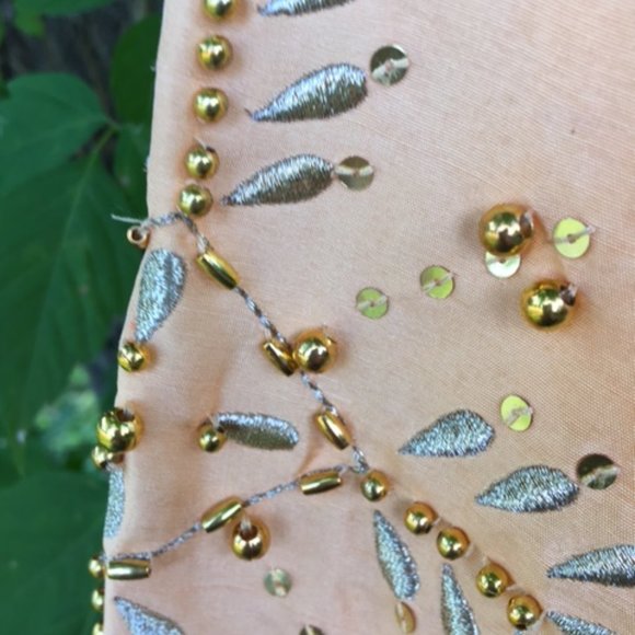 Luxurious, NWT, 100% Silk, Embroidered Jacket 1X. - Picture 5 of 6